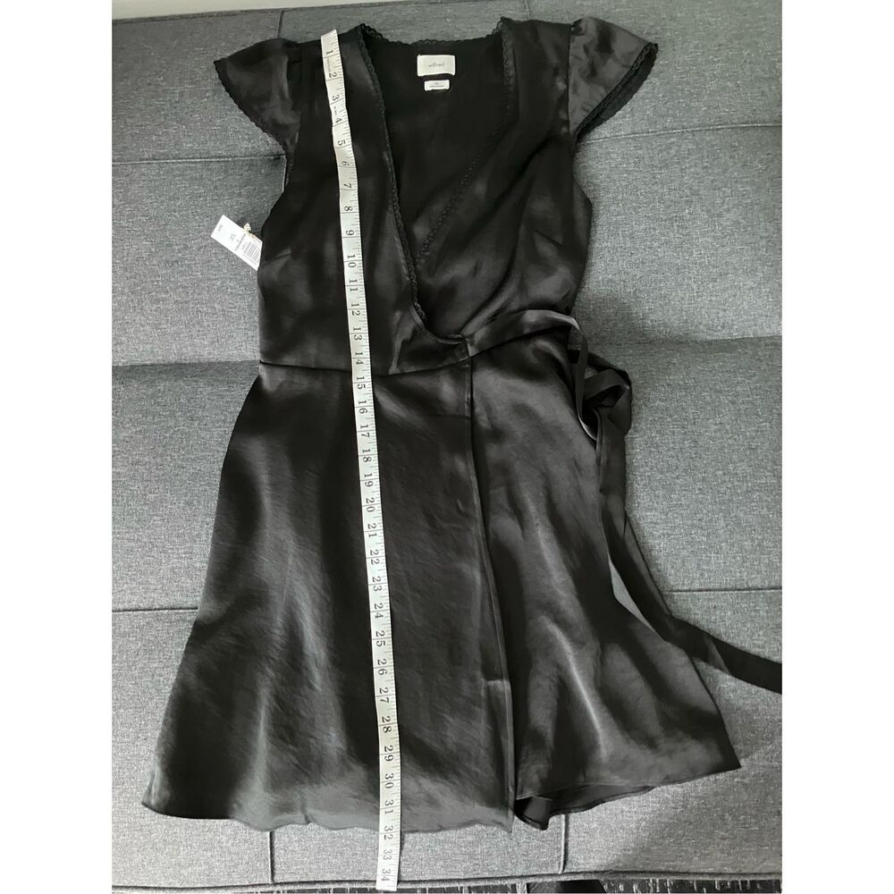 WILFRED Mademoiselle Black Wrap Dress Size XS NWT - Picture 10 of 13